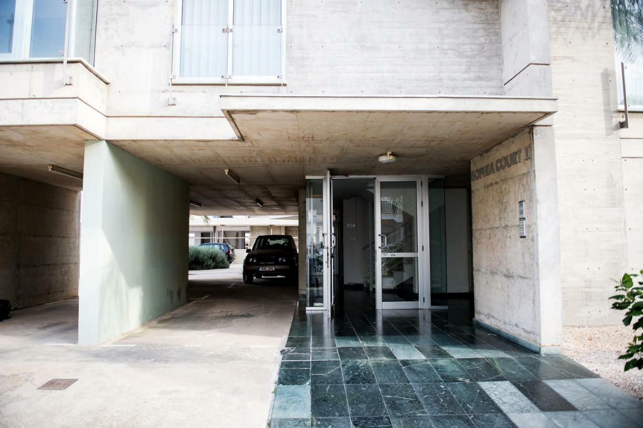 Sophia Court Apartment Ларнака Экстерьер фото